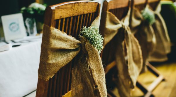 Decoración de boda para jardín rústica