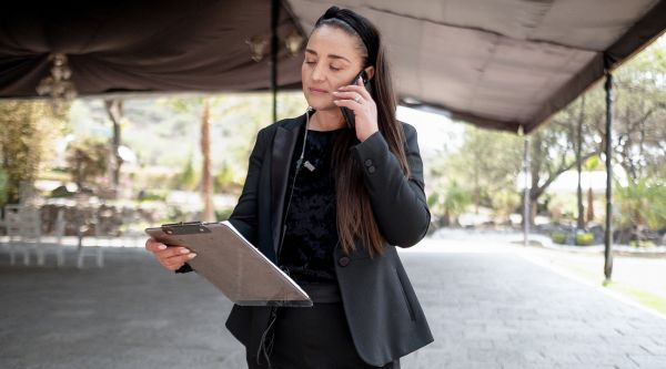 ¿Como organizar un evento social?