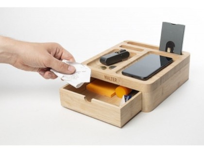 Diseño de mochilas promocionales con serigrafía para marketing corporativo