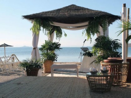 Espacios decorados para lanzamientos de productos corporativos