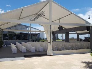 Estructura modular de carpa para feria o exposición comercial
