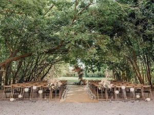 Comprehensive decoration for fairs and exhibitions with Grup Pous solutions