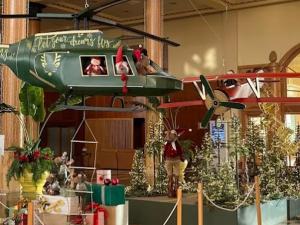 Themed stage for brand presentation with eco-friendly design by Mister Karton