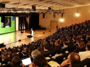 Plaqué Servicios y Producciones: Organización y producción de eventos a medida