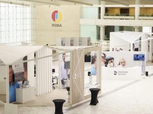 Professional lighting highlighting the architectural design of the RCK stand