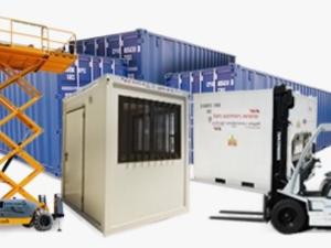 Vista general del parque logístico de REMSA en Sevilla con módulos y maquinaria