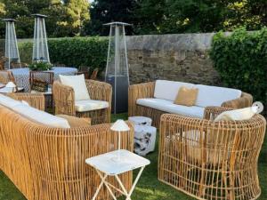 Urinales portátiles para evento masivo en Orense suministrados por SUGEMA