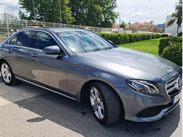 AV Autos Murcia: Transporte de Lujo para Visitas Turísticas y Viajes