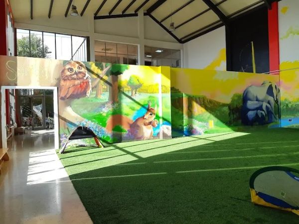 Alsa Granada: Servicios de Transporte Personalizados para Eventos