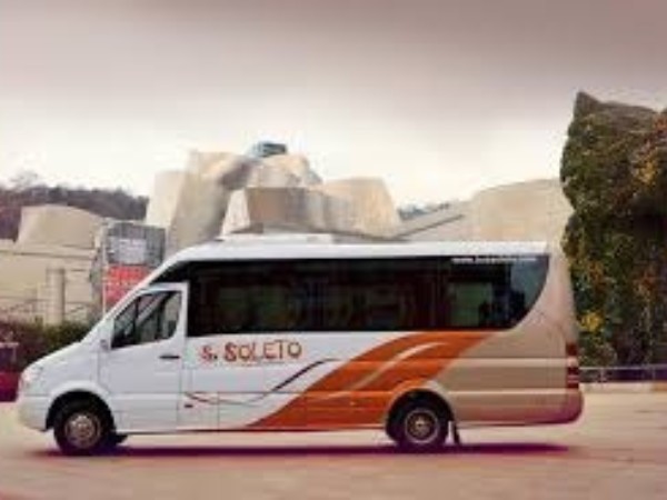 Autobuses Soleto: Transporte Escolar y Excursiones en Bilbao
