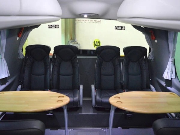 Autocares Aizpurua: Autocares VIP para Eventos y Viajes de Lujo