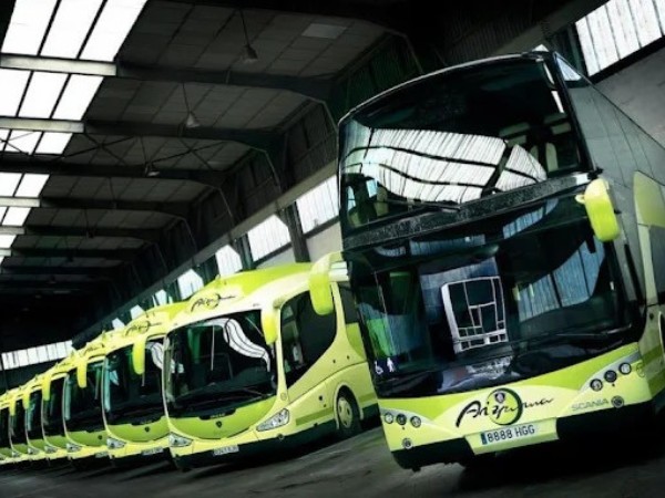 Autocares Aizpurua: Transporte Escolar y Universitario
