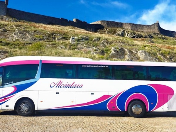 Autocares Alcántara