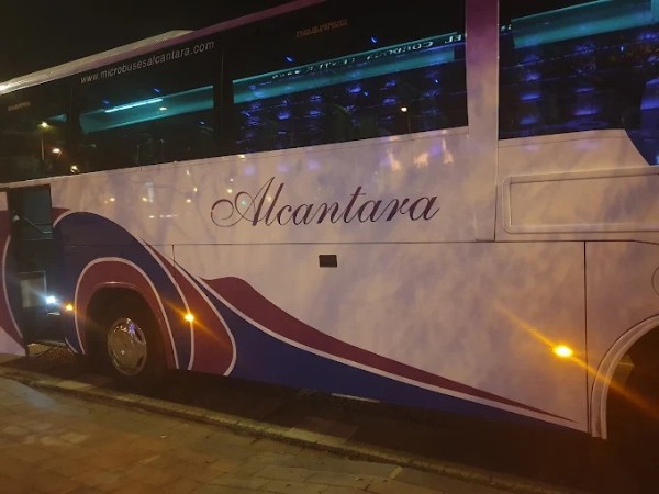 Autocares Alcántara: Servicios de Transporte en Córdoba y Nacional