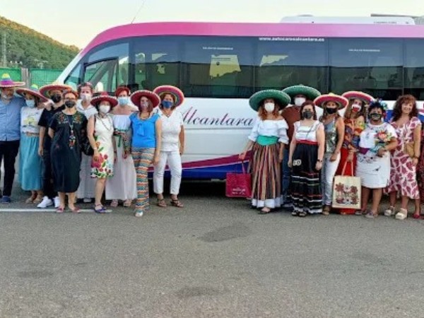 Autocares Alcántara: Flota Moderna y Bien Equipada para tus Necesidades