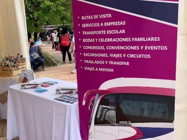Autocares Alcántara: Alquiler de Autobuses para Eventos y Viajes