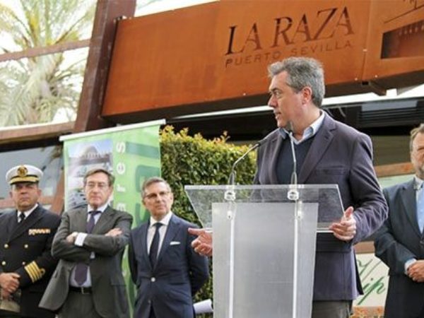 Autocares Casal: Transporte para Congresos y Convenciones en Sevilla