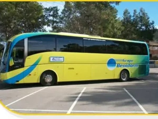 Autocares Grupo Benidorm: Flota Moderna y Segura para tus Necesidades