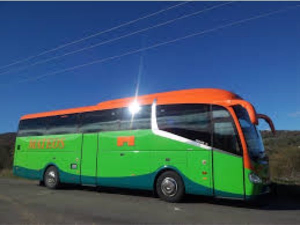 Autocares JMD Mateos: Servicios de Transporte en Toledo y más allá