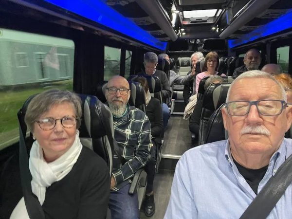 Autocares LACT: Transporte para Eventos Deportivos y Competiciones