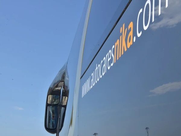 Autocares Nika