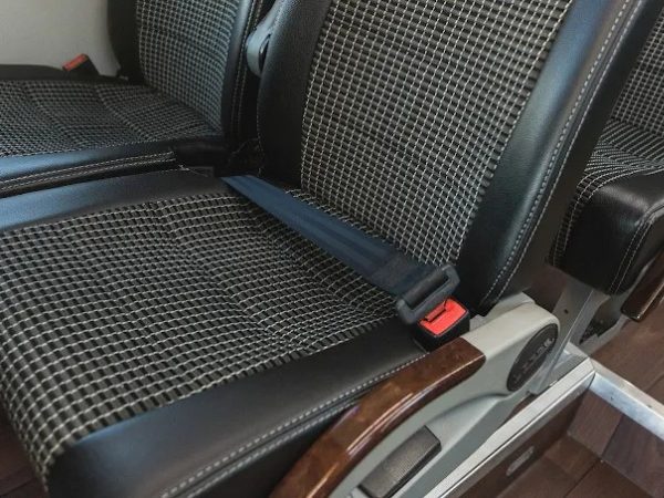 Autocares Nika: Transporte para Eventos Corporativos y Reuniones