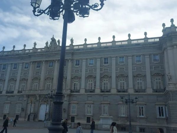 Autocares Tocina: Flota Moderna y Segura para tus Necesidades