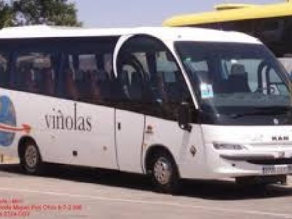 Autocars Viñolas: Transporte Escolar y Educativo Seguro y Confiable