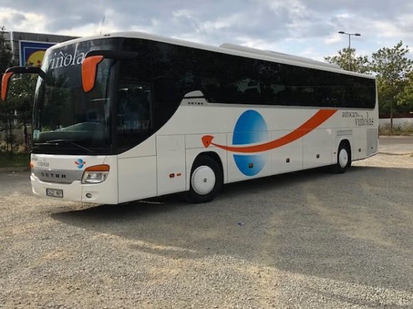 Autocars Viñolas: Flota Moderna y Segura para tus Necesidades
