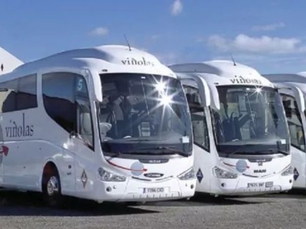 Autocars Viñolas: Soluciones de Transporte para Empresas y Particulares