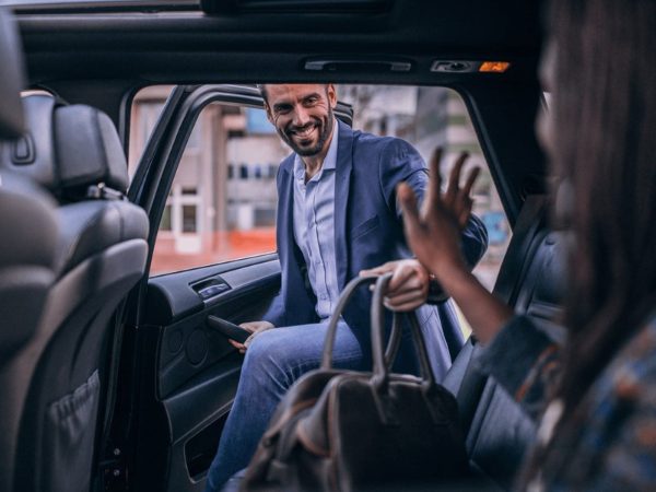 Cabify: Transporte ejecutivo y alquiler de coches con conductor