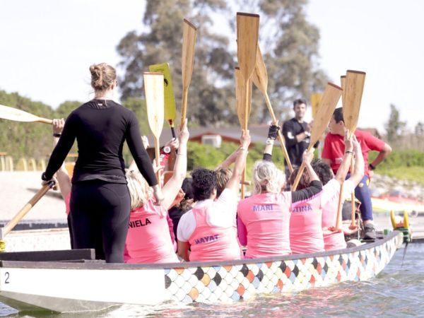 5. "Dragon Boat: Un Deporte que Une a las Personas en Torno a un Objetivo Común"