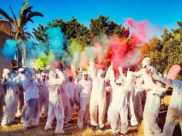 8. "Actividades de Team Building y Eventos Corporativos en España con Es.Cultura"