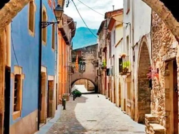 7. "Escape The Town: Descubre la Historia y Cultura de una Ciudad de Forma Interactiva"