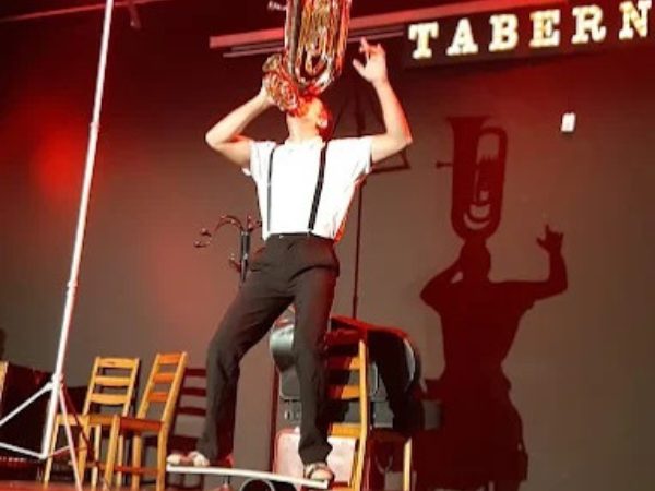 Flabaret: Agencia de artistas para eventos y espectáculos