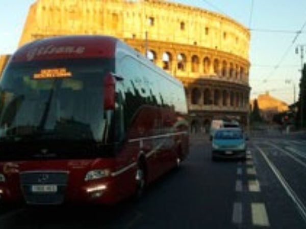 Transporte para eventos y bodas en A Coruña con Gilsanz
