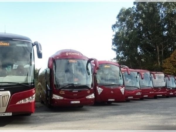 Gilsanz: Transporte para excursiones y turismo en A Coruña
