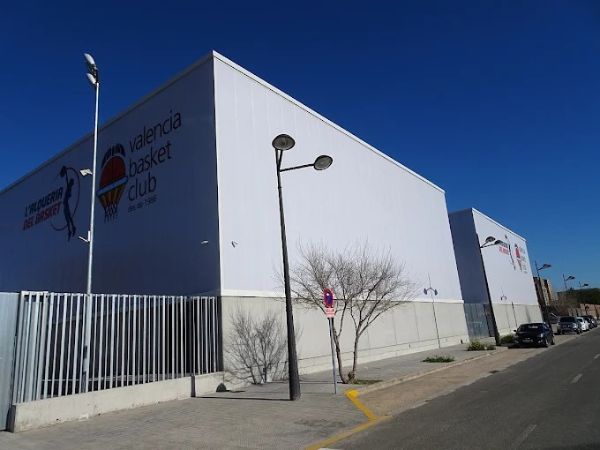 L’Alqueria del Basket: Fortalecimiento de Equipos y Liderazgo a través del Deporte