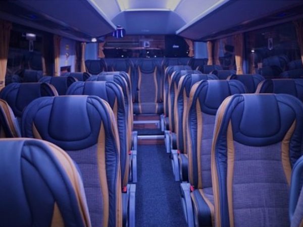 Luis Raposo Autocares: Flota moderna y equipada para tus necesidades