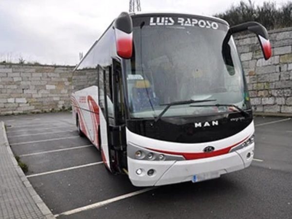 Luis Raposo Autocares: Transporte para peregrinaciones y Camino de Santiago