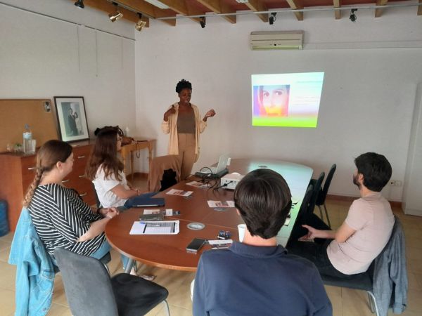 Mallorca Activa: Programas Personalizados de Team Building y Desarrollo de Habilidades