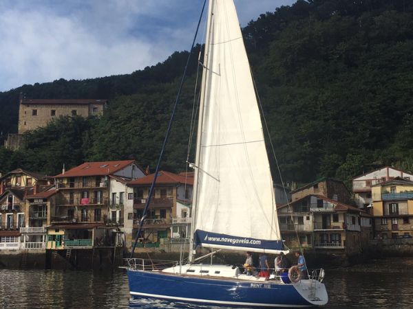 Navegavela: Experiencias Únicas en Veleros en la Costa Vasca