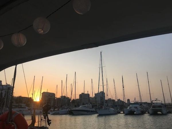 Quicksail: Organización de Eventos Náuticos y Actividades de Team Building