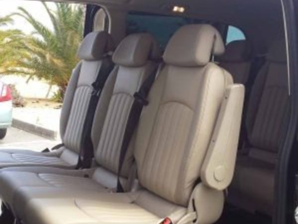 Servicios de transporte para grupos y excursiones con TWH Quality Services