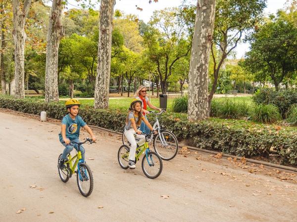 Alquiler de Segways y Cyclos para Explorar Sevilla