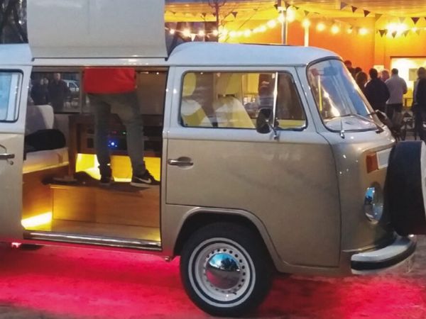 Servicios de Entretenimiento para Bodas y Celebraciones